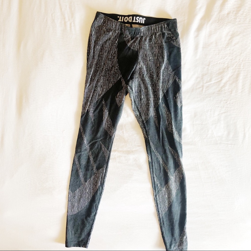 Nike High Waisted Print Leggings